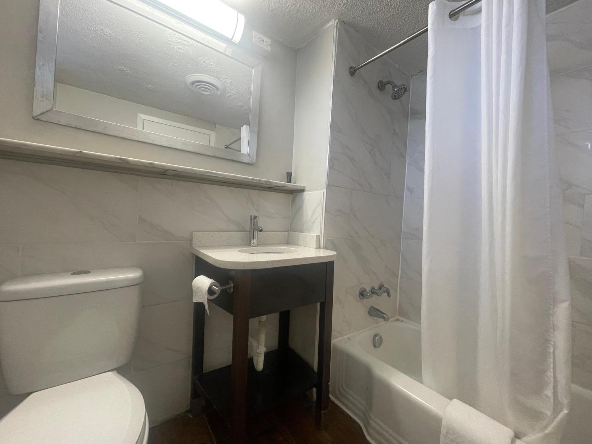 Motel 6 Norfolk, Va East Little Creek Zewnętrze zdjęcie
